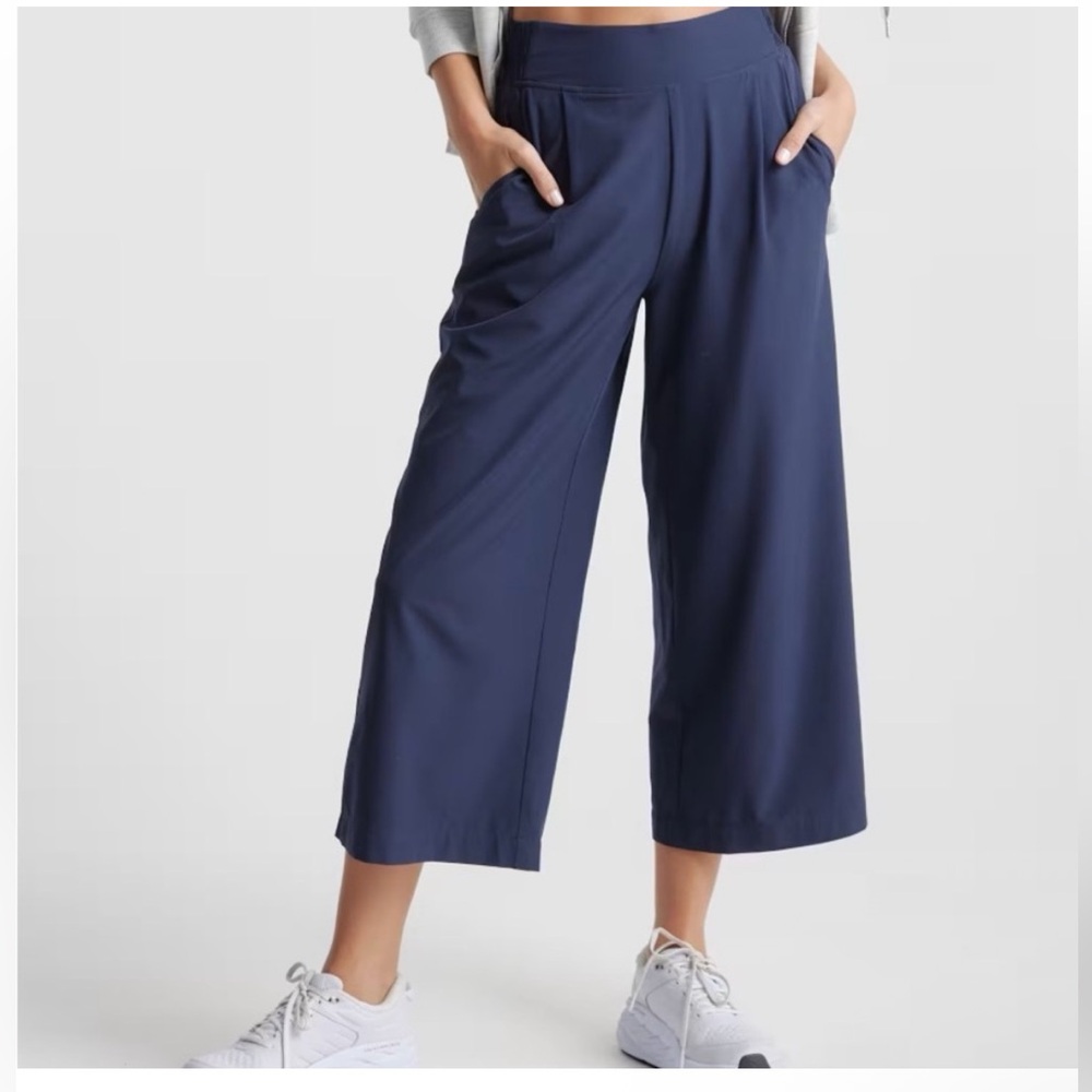 Quince Performance Tech Wide Leg Pant Navy Medium
